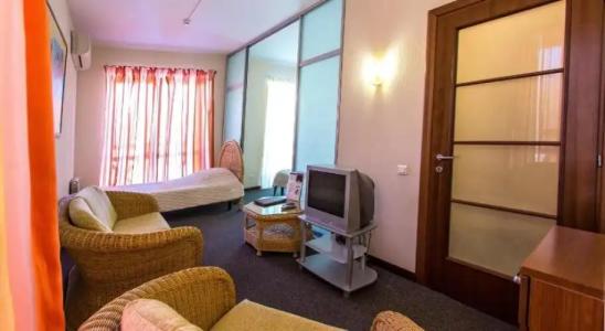Country Club Neftyanik - 2