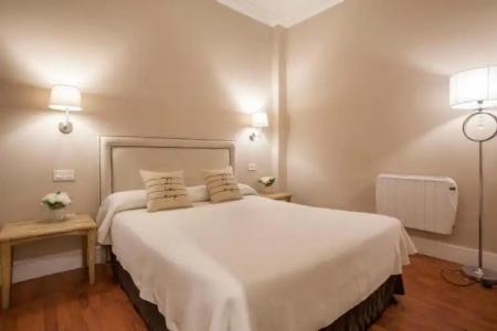 Hi Valencia Boutique - 39