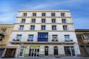 Blubay Apartments by ST Hotel, Gzira