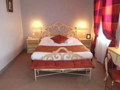 Le Suffren Hôtel - 2