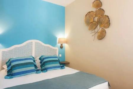 Le Suffren Hôtel - 92