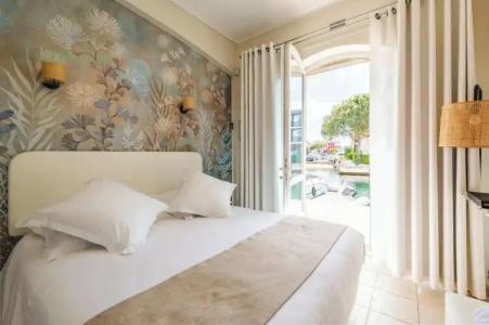 Le Suffren Hôtel - 26