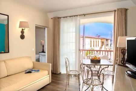 Le Suffren Hôtel - 83