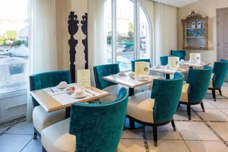 Le Suffren Hôtel - 19