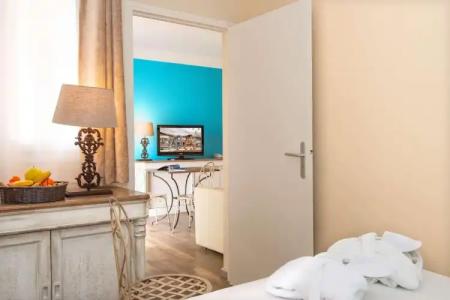 Le Suffren Hôtel - 85