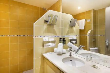 Le Suffren Hôtel - 30