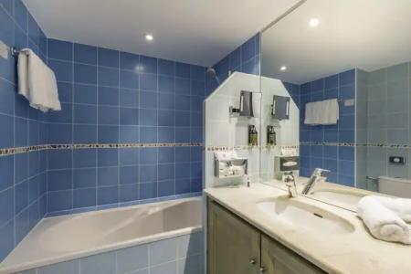 Le Suffren Hôtel - 25