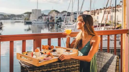 Le Suffren Hôtel - 71