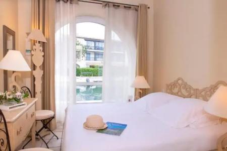 Le Suffren Hôtel - 52