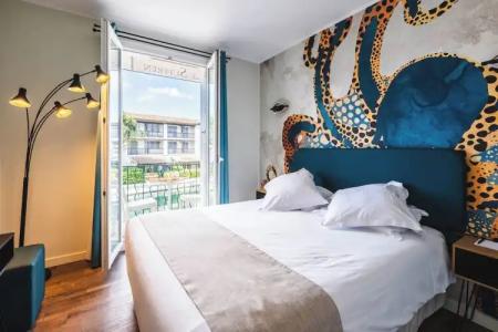 Le Suffren Hôtel - 39