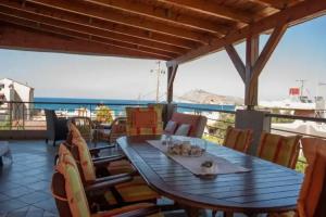Stamatakis Boutique Studios, Platanias