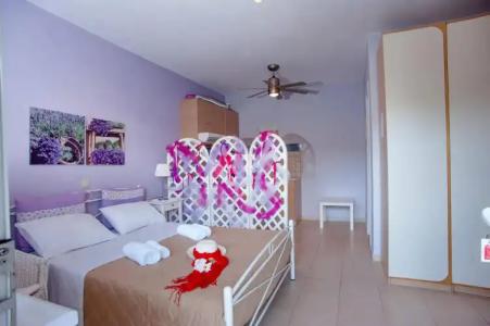 Stamatakis Boutique Studios - 5