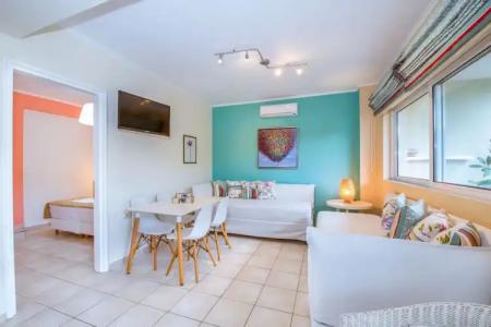 Stamatakis Boutique Studios - 90