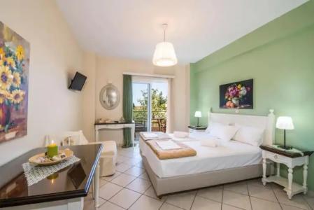 Stamatakis Boutique Studios - 43