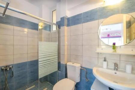 Stamatakis Boutique Studios - 97