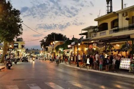 Stamatakis Boutique Studios - 115