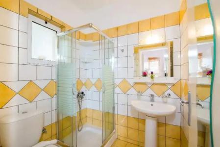 Stamatakis Boutique Studios - 52