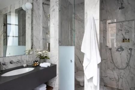 Esprit Saint Germain - 39