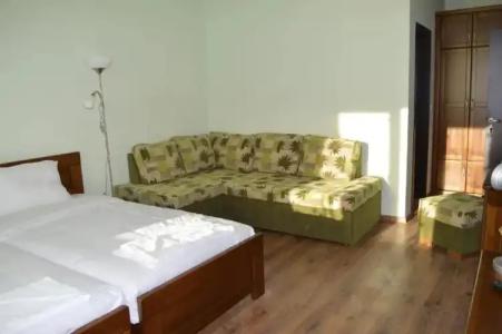 De-Yan Guest House - 10