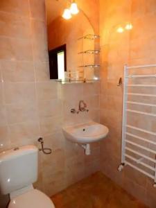 De-Yan Guest House - 7