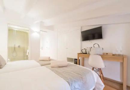 Bordoy Mostatxins - Boutique Adults Only - 1