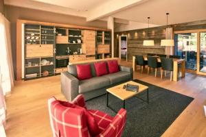 Das Hochgrat Mit Oberstaufen Plus Und Plus Golf, Oberstaufen