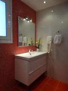 Dassia Beach Pension - 9