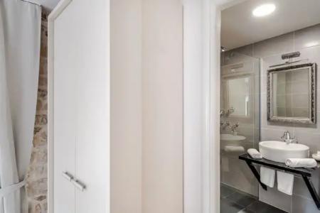 Palace Tartaglia - 60