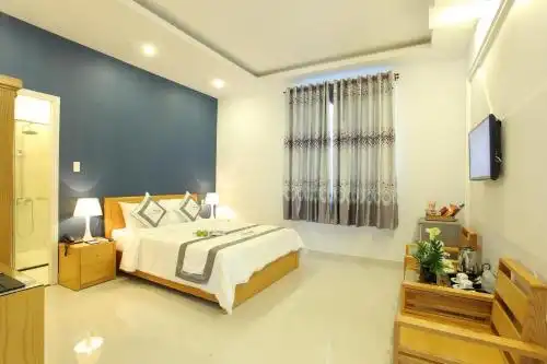 Yen Nam Nguyen Trong Tuyen - 0