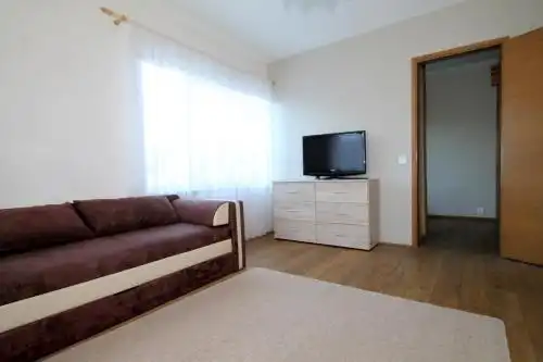 Carl's House - 17