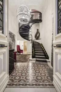 3Sixty & Suites - 16