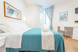 Cvm Mare Luna, Maiori