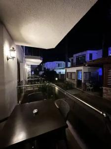 Dolphin Apart & - 83