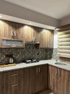 Dolphin Apart & - 111