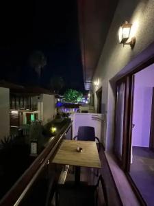 Dolphin Apart & - 187