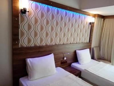 Dolphin Apart & - 170