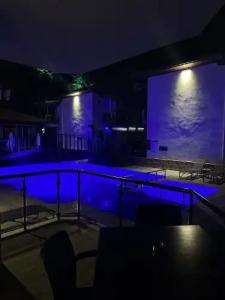 Dolphin Apart & - 88