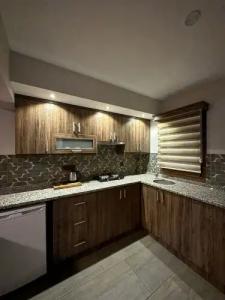 Dolphin Apart & - 76