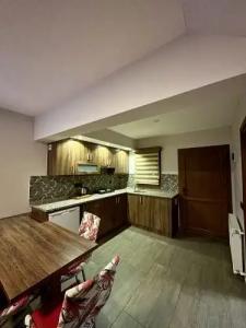 Dolphin Apart & - 89