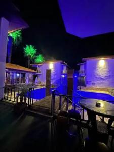 Dolphin Apart & - 134