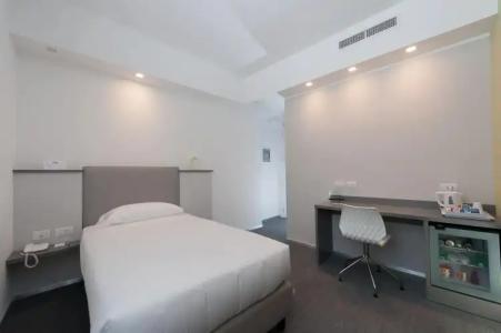 Executive Inn Boutique - 5