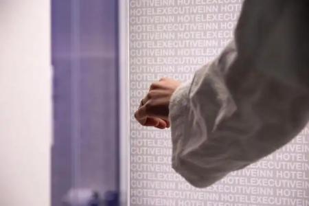 Executive Inn Boutique - 43