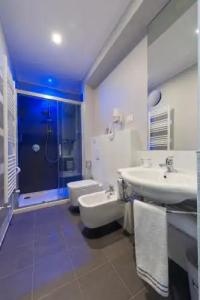 Executive Inn Boutique - 49