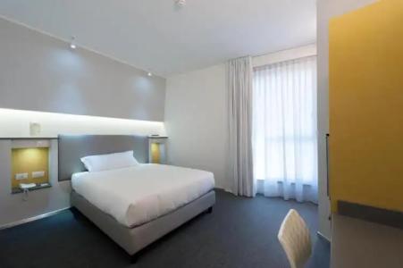 Executive Inn Boutique - 46