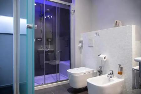 Executive Inn Boutique - 8