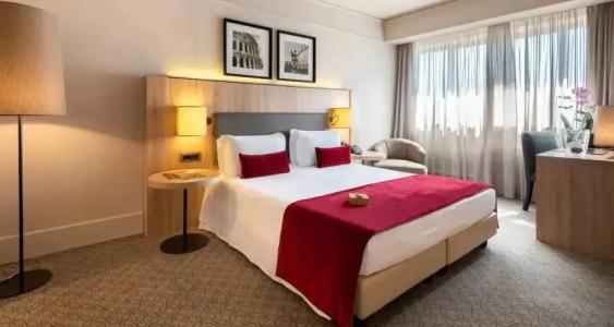 A.Roma Lifestyle - 3