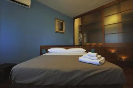 Bed and Breakfast La Villa - 1