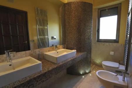 Bed and Breakfast La Villa - 5