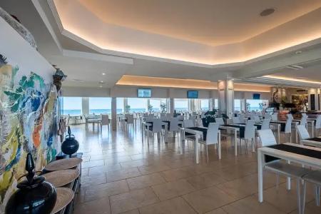 Ons Oceanfront - Adults Only - 41