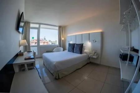 Ons Oceanfront - Adults Only - 61